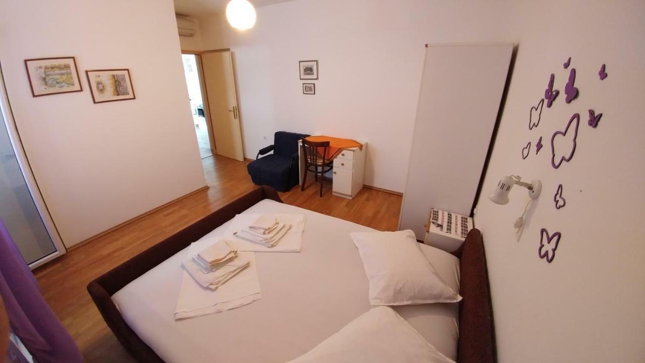 Apartments Dora Banjol Eksteriør bilde