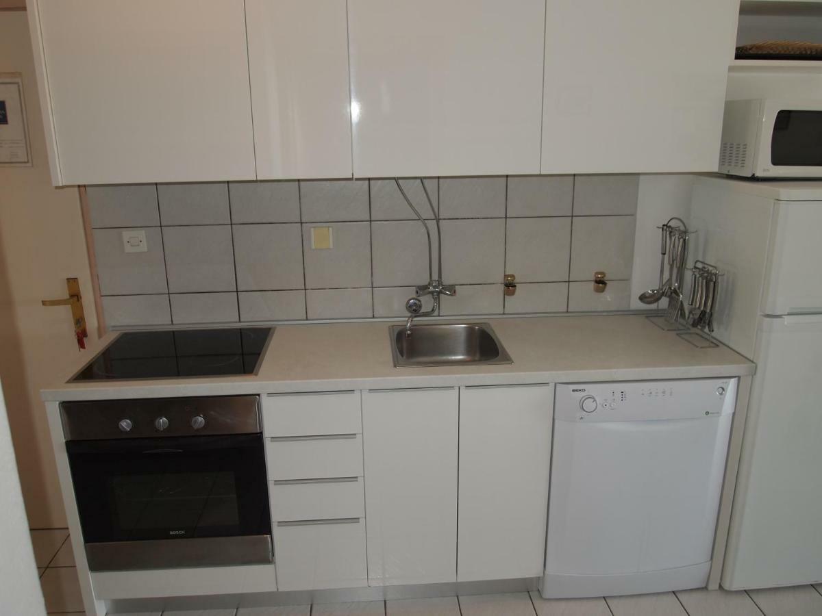 Apartments Dora Banjol Eksteriør bilde
